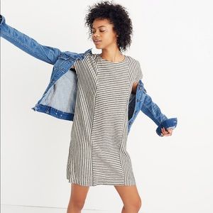 Madewell darkgray/white striped dress with pockets